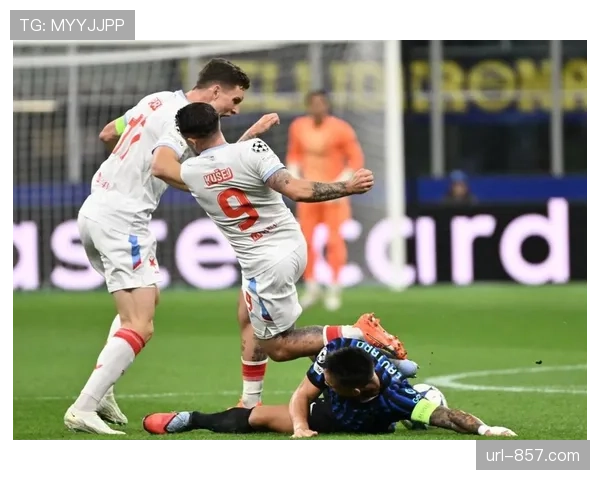 文化联结:米兰城两家俱乐部同时进入欧冠四强,整座城市陷入足球狂欢 文化联结:米兰城两家俱乐部同时进入欧冠四强,整座城市陷入足球狂欢